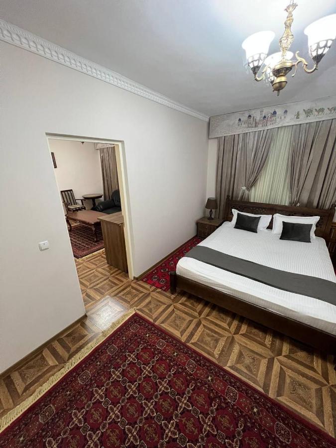 Hotel Nasyuqel Buchara Exteriér fotografie