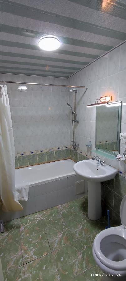 Hotel Nasyuqel Buchara Exteriér fotografie